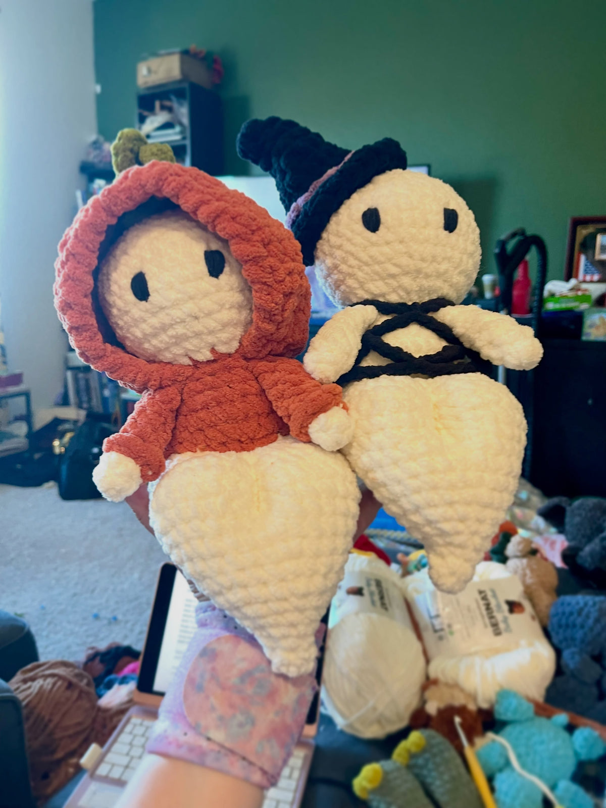 Momo the Sitting Ghost - Crochet Plush